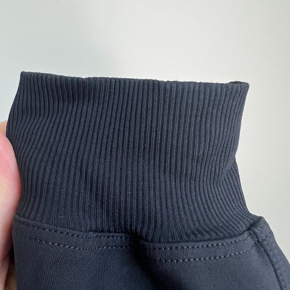 Lululemon Stretch High Rise Full Length Jogger Black Pants Size 4 - Picture 8 of 8
